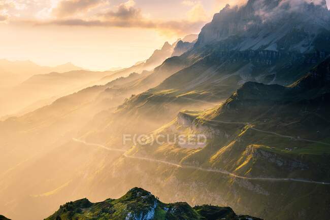 Tramonto sul Passo Klausen, Uri, Svizzera — Foto stock