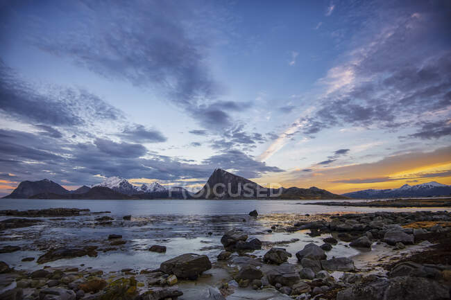 Lille Sandnes at Sunset, Lofoten Islands, Nordland, Norway — Stock Photo