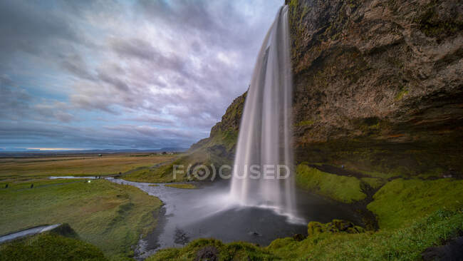 Soirée à Seljalandsfoss, Islande du Sud — Photo de stock