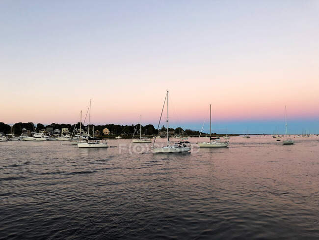 Newburyport bei Sonnenuntergang, Massachusetts, Vereinigte Staaten — Stockfoto