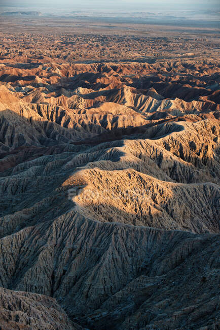 Vue aérienne du paysage montagneux depuis Font Point, Anza Borrego Desert State Park, Californie, États-Unis — Photo de stock