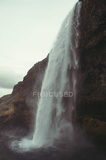 Nahaufnahme eines Wasserfalls, Island — Stockfoto