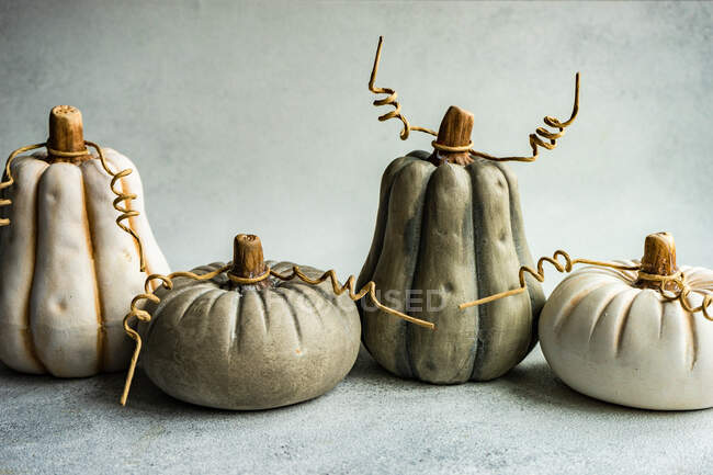 Festive Thanksgiving ceramic pumpkins decorations — Stock Photo
