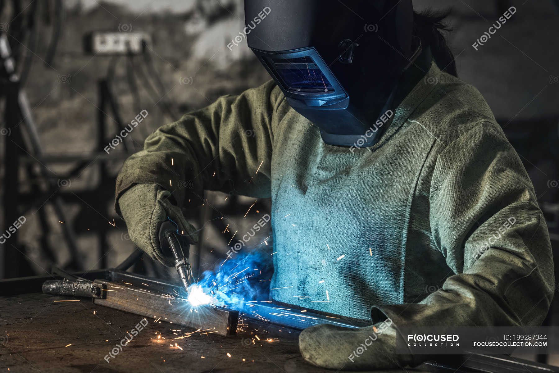Сварщик