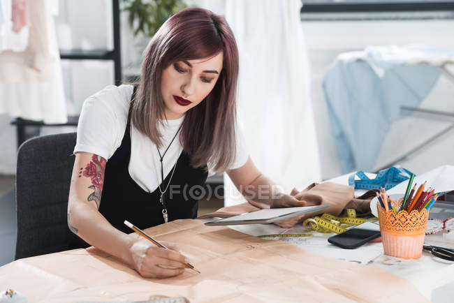 Woman using digital tablet — Stock Photo